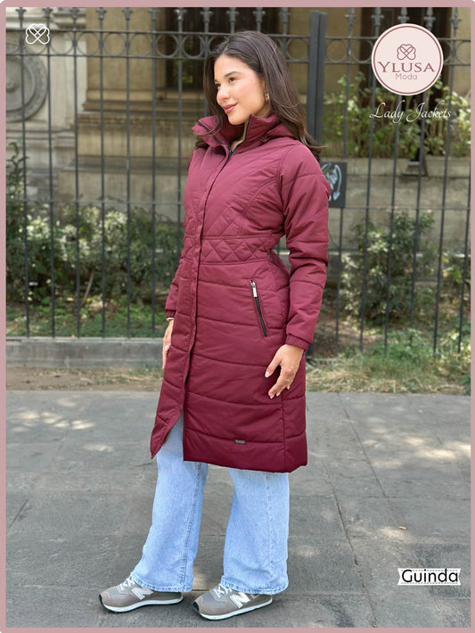 PARKA MAXI LARGA C/PELUCHE SHIRLEY - GUINDA
